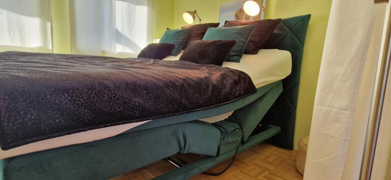 Wohlfuehlen & Arbeiten In Toplage Mit Gratis Tiefgaragenplatz Graz Buitenkant foto